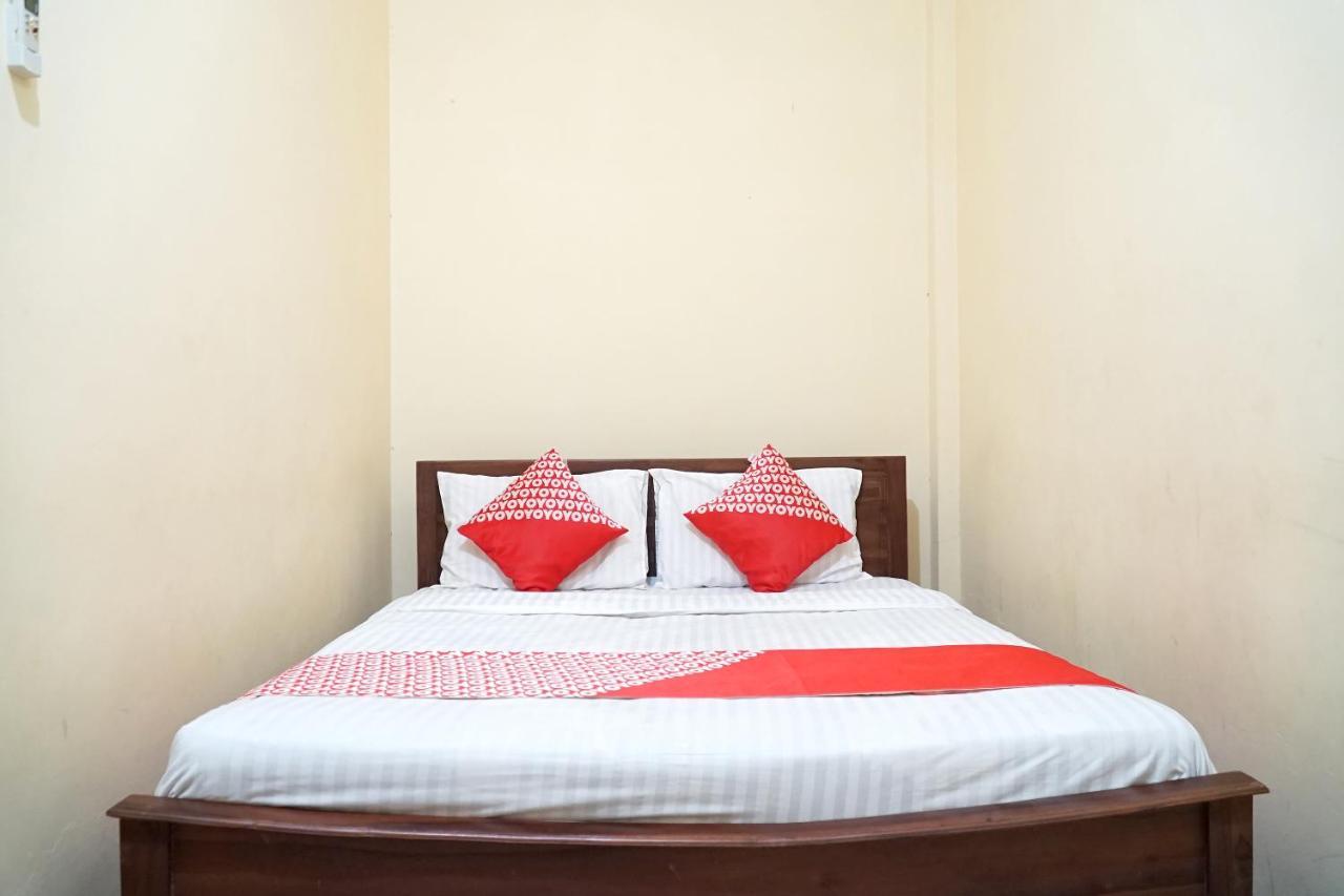 Oyo Flagship 1034 Pondok Mulia Guest House Syariah Balikpapan  Exterior photo