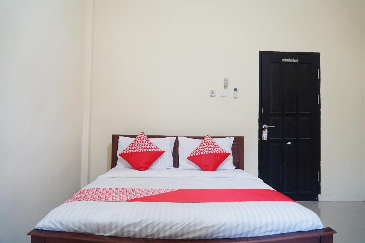 Oyo Flagship 1034 Pondok Mulia Guest House Syariah Balikpapan  Exterior photo